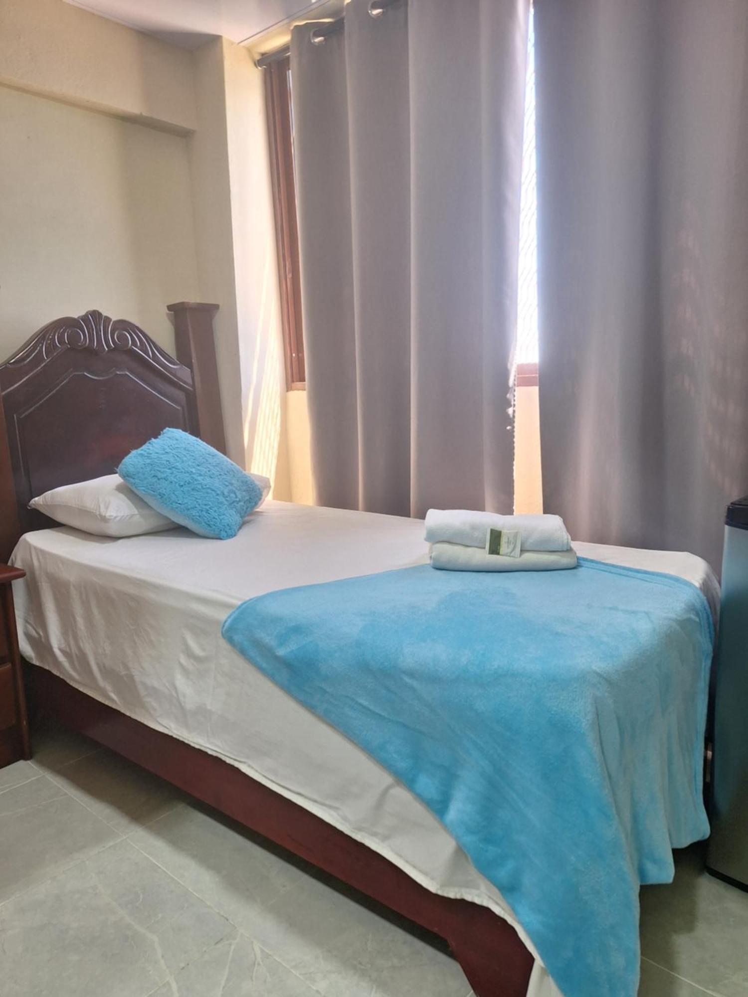 סנטו דומינגו Hotel Enrique II Zona Colonial Vista Al Malecon מראה חיצוני תמונה