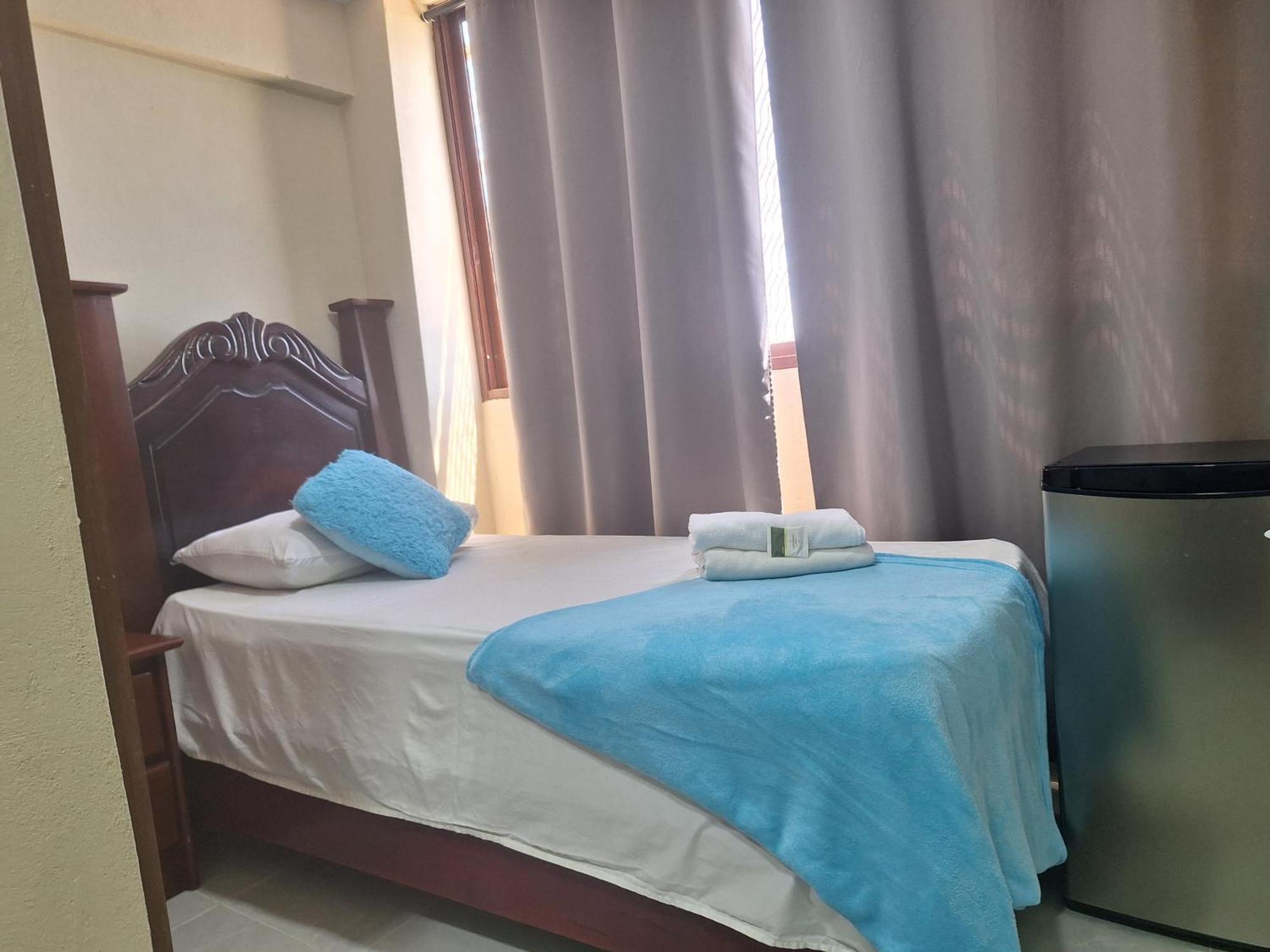 סנטו דומינגו Hotel Enrique II Zona Colonial Vista Al Malecon מראה חיצוני תמונה
